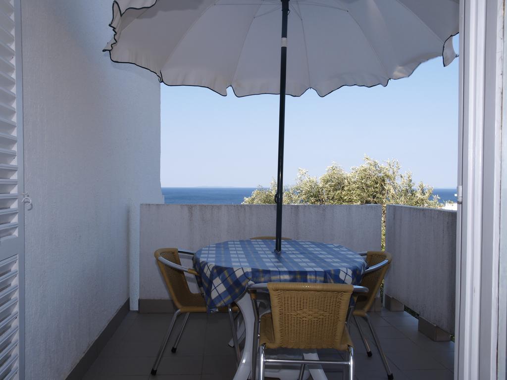 Tonica Apartament Novalja